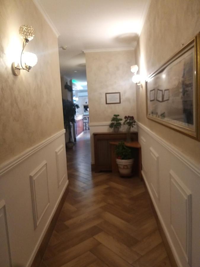 Hotel Kursaal Наполи Екстериор снимка