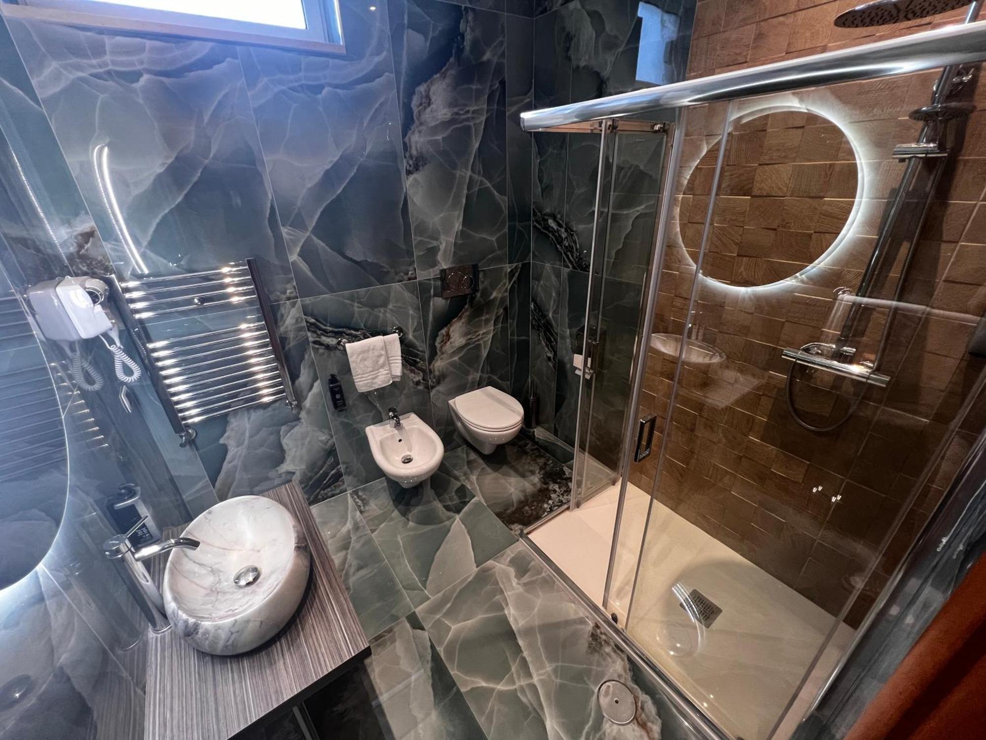 Hotel Kursaal Наполи Екстериор снимка