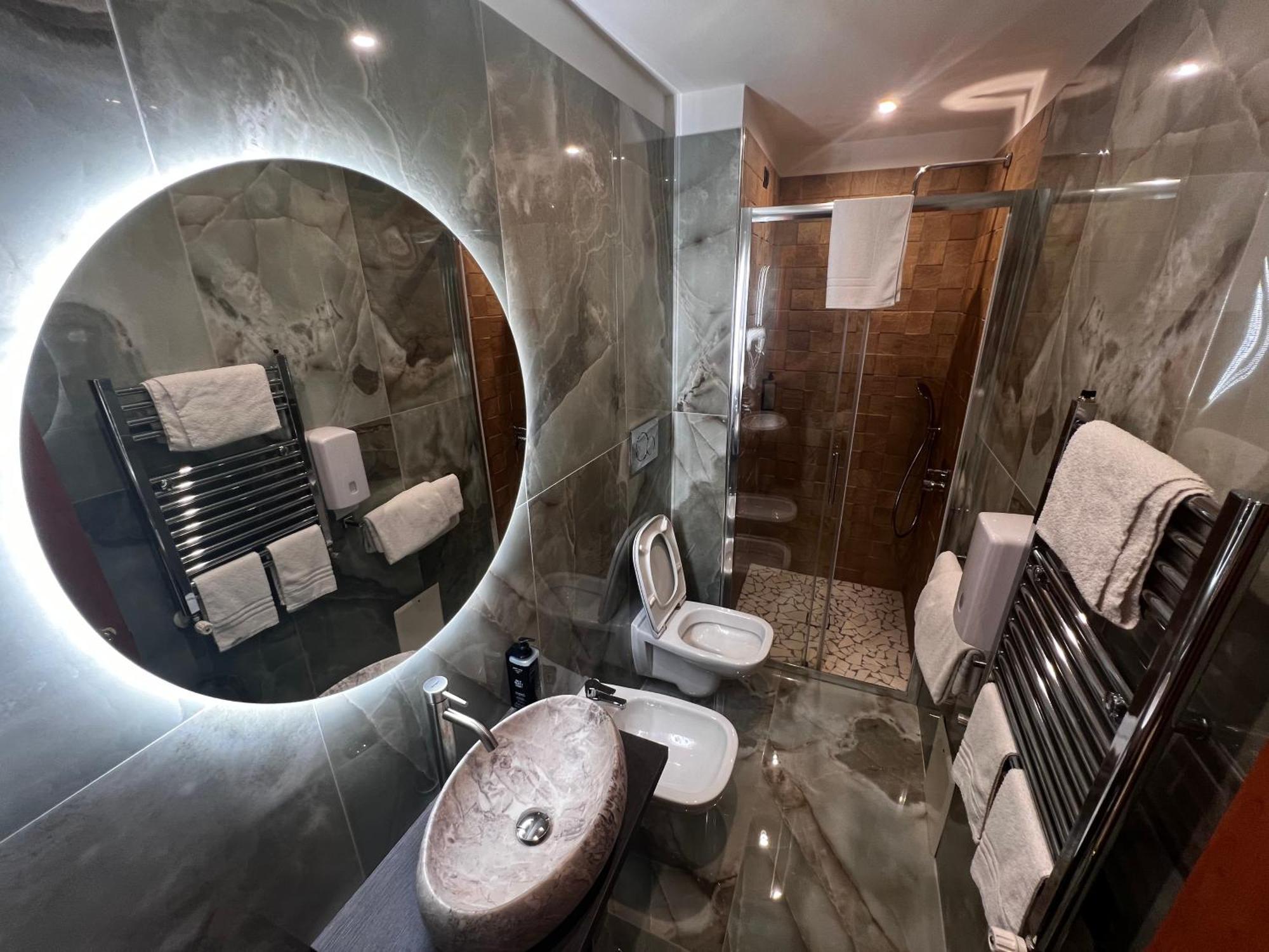 Hotel Kursaal Наполи Екстериор снимка
