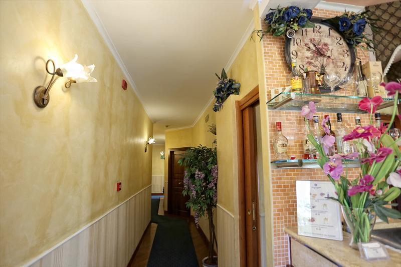 Hotel Kursaal Наполи Екстериор снимка